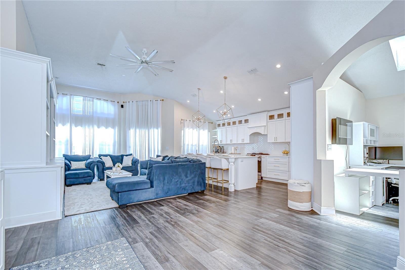 Image 4 of 28 For 1603 Scotch Pine Drive