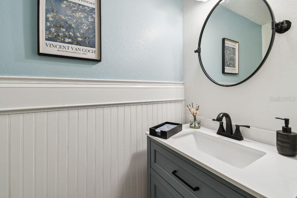 Image 11 of 38 For 6109 Bayside Key Drive