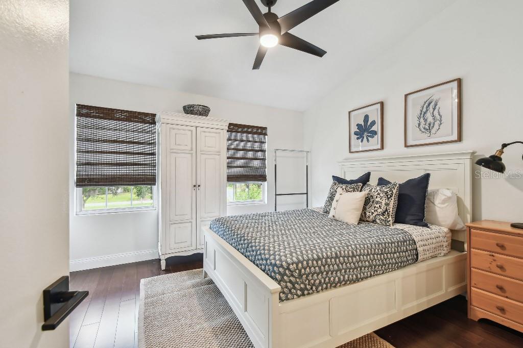 Image 21 of 38 For 6109 Bayside Key Drive