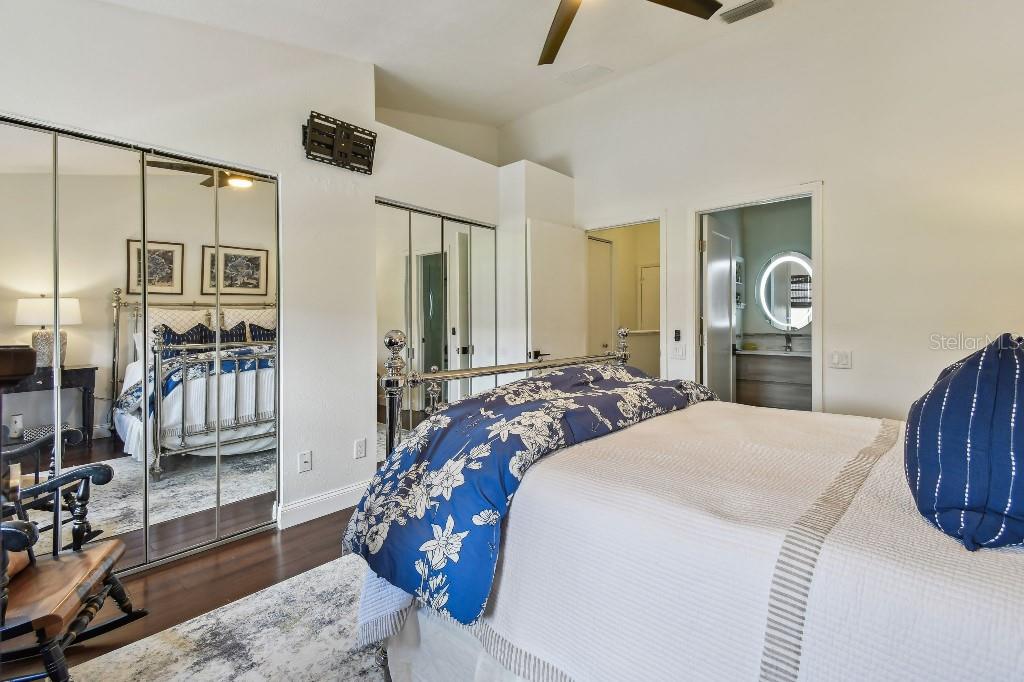 Image 26 of 38 For 6109 Bayside Key Drive
