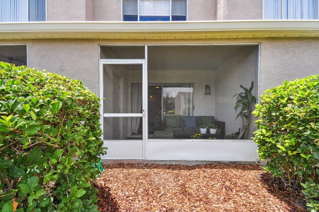 Image 32 of 38 For 6109 Bayside Key Drive