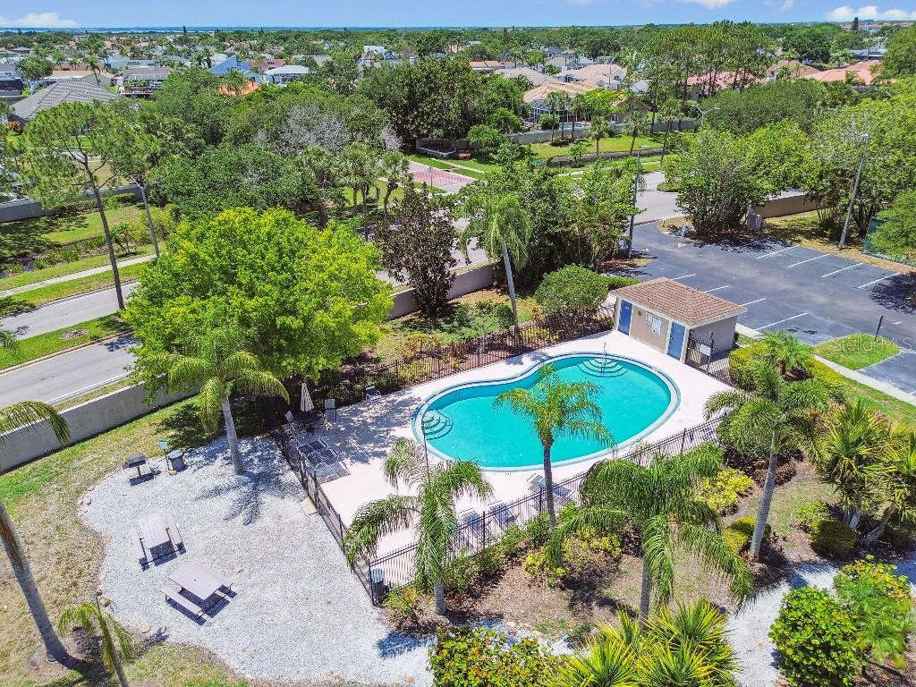 Image 36 of 38 For 6109 Bayside Key Drive