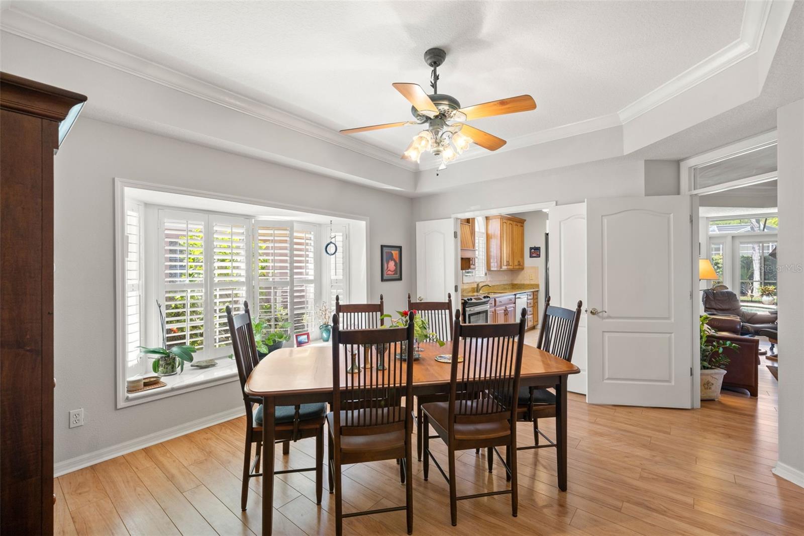 Image 12 of 39 For 8708 Laurel Drive N