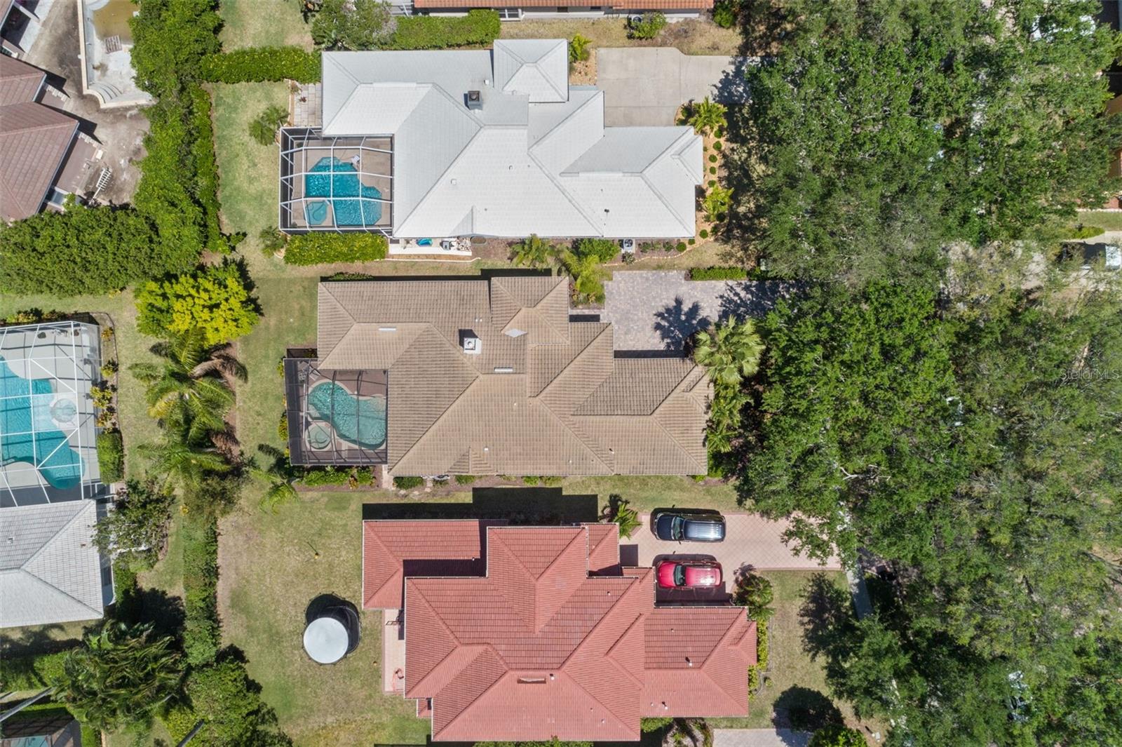 Image 33 of 39 For 8708 Laurel Drive N