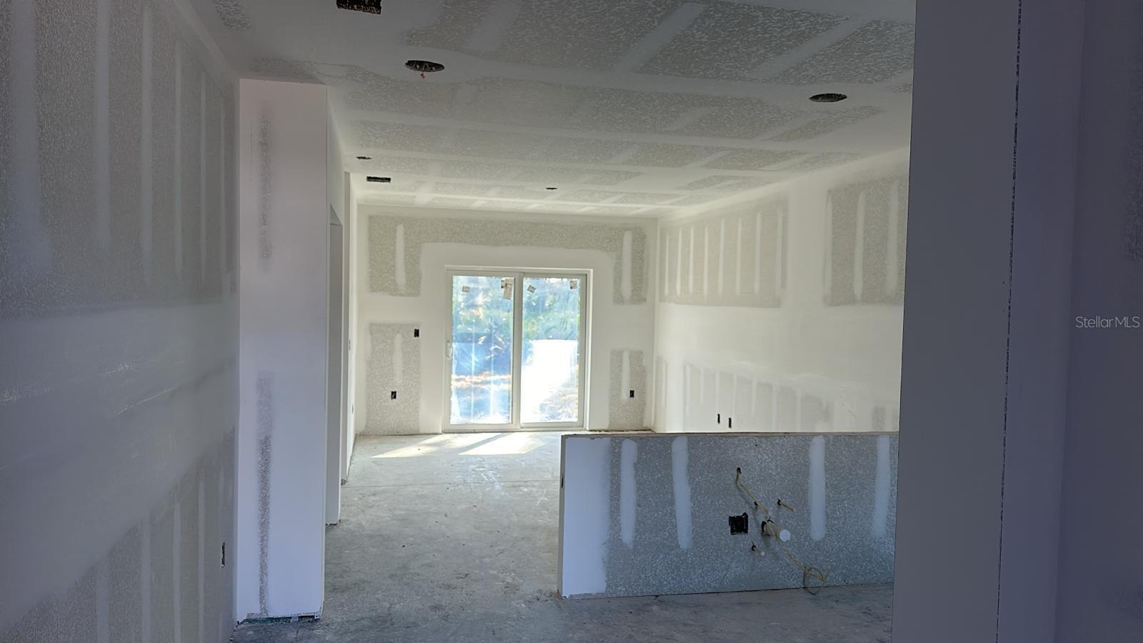 Image 4 of 25 For 12047 Henley Avenue