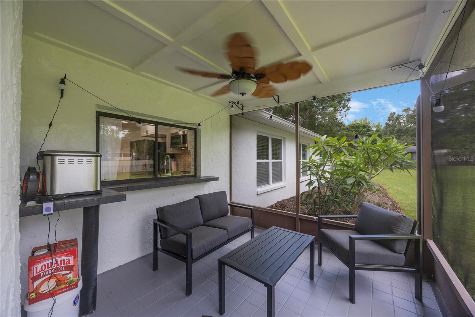Listing photo id 33 for 5933 Carina Trace