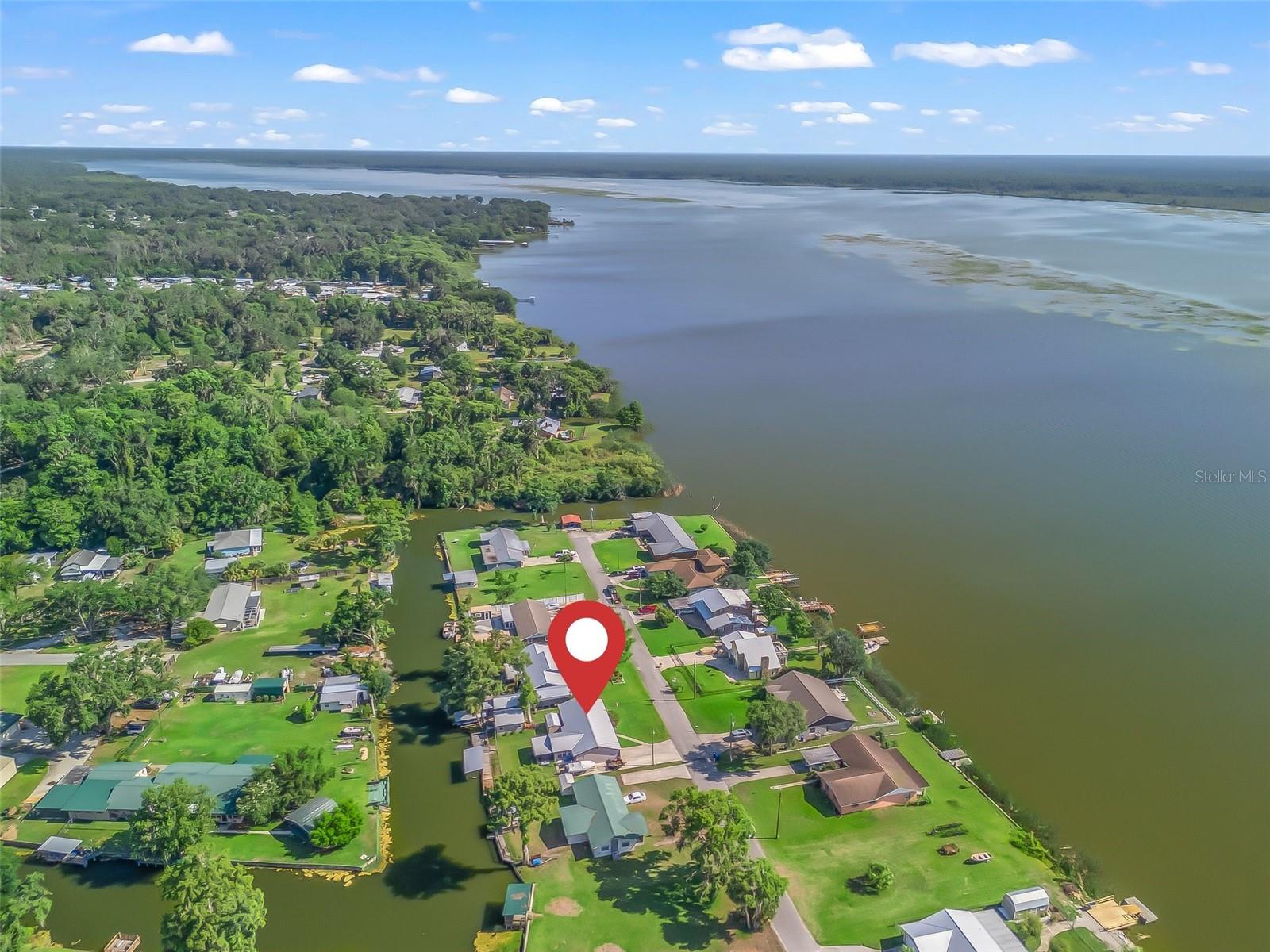 Details for 718 Cr 467  , LAKE PANASOFFKEE, FL 33538