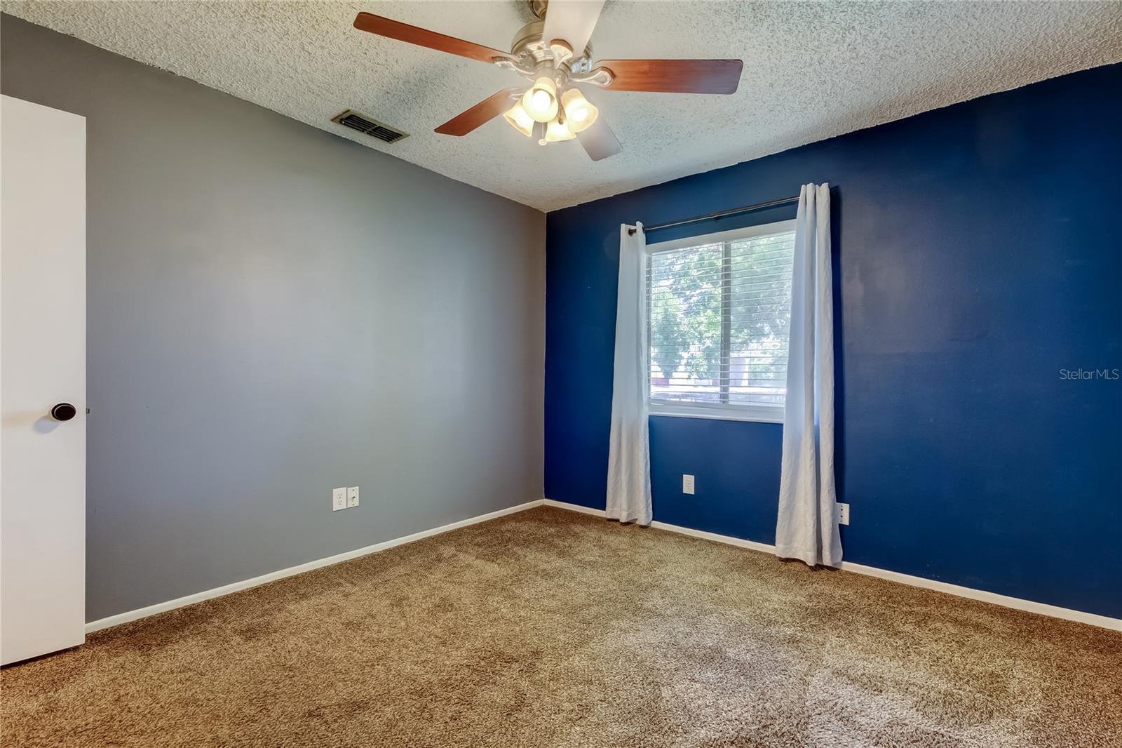 Image 31 of 41 For 2932 Lichen Lane D