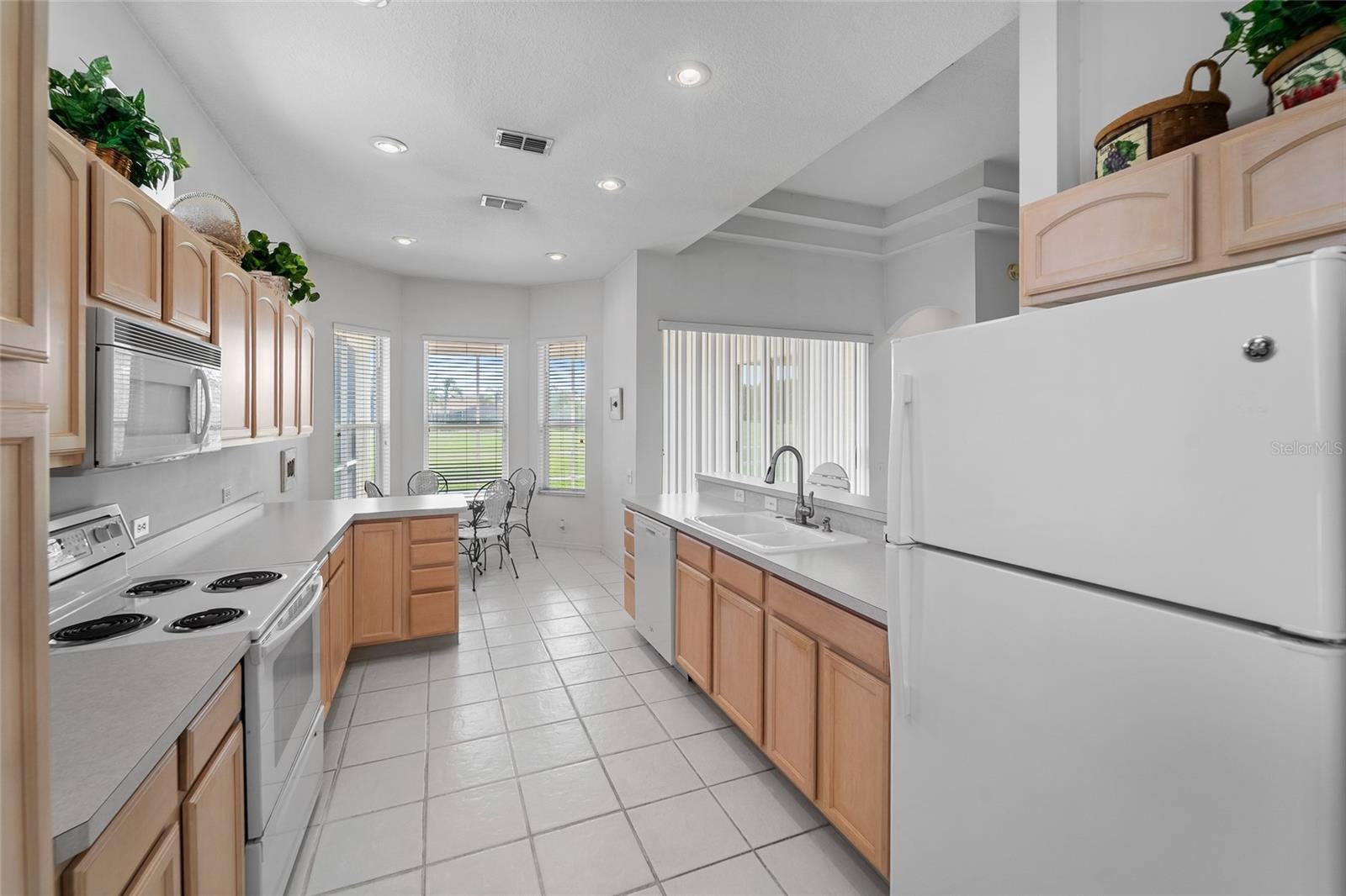 Listing photo id 10 for 1130 Hominy Hill Drive