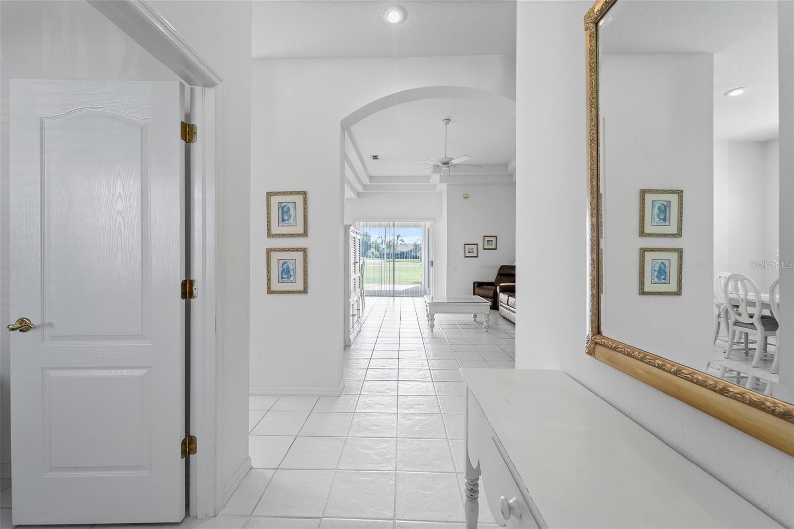 Listing photo id 6 for 1130 Hominy Hill Drive