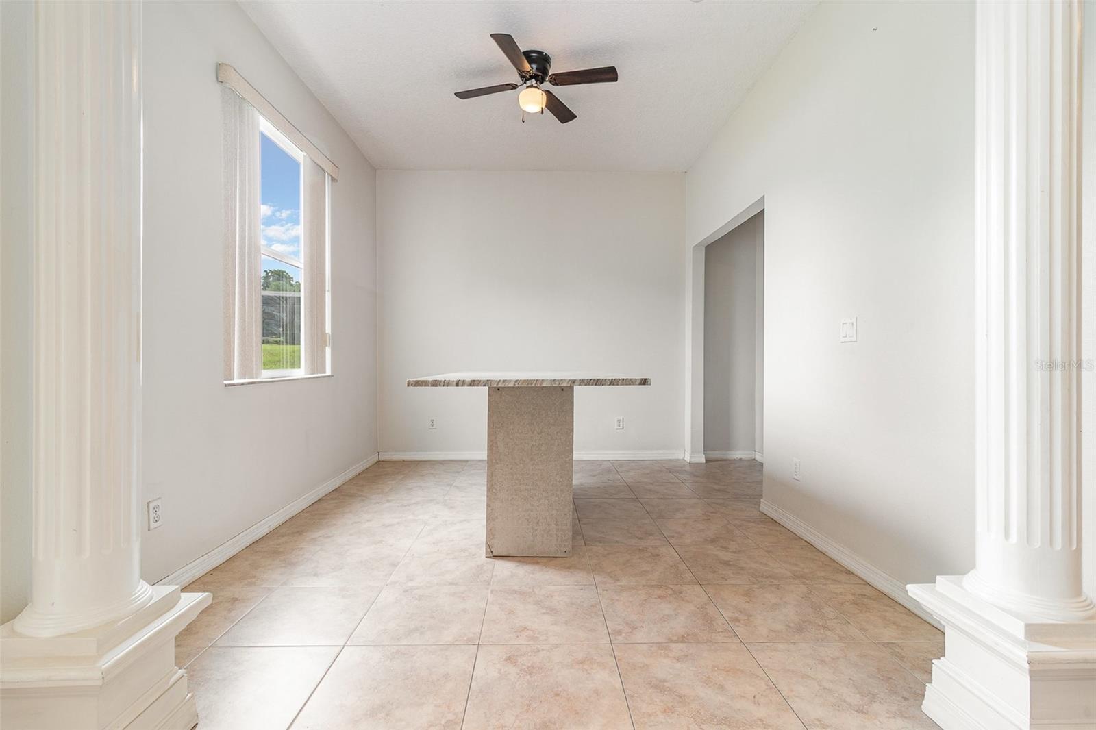 Image 17 of 42 For 239 Beacon Pointe Drive