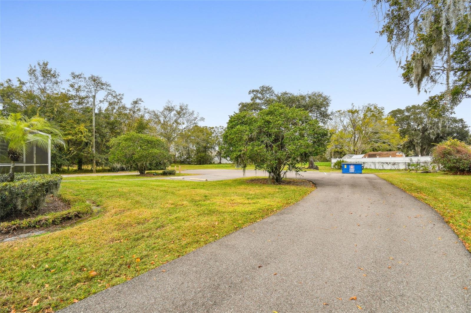 Image 12 of 26 For 10510 Gibsonton Drive