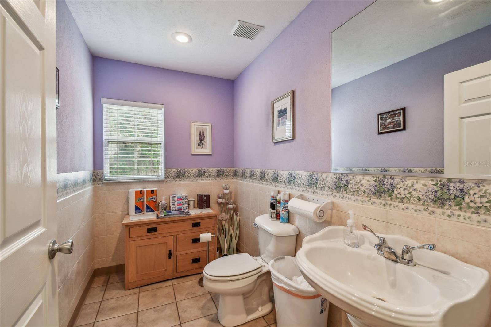 Image 18 of 26 For 10510 Gibsonton Drive