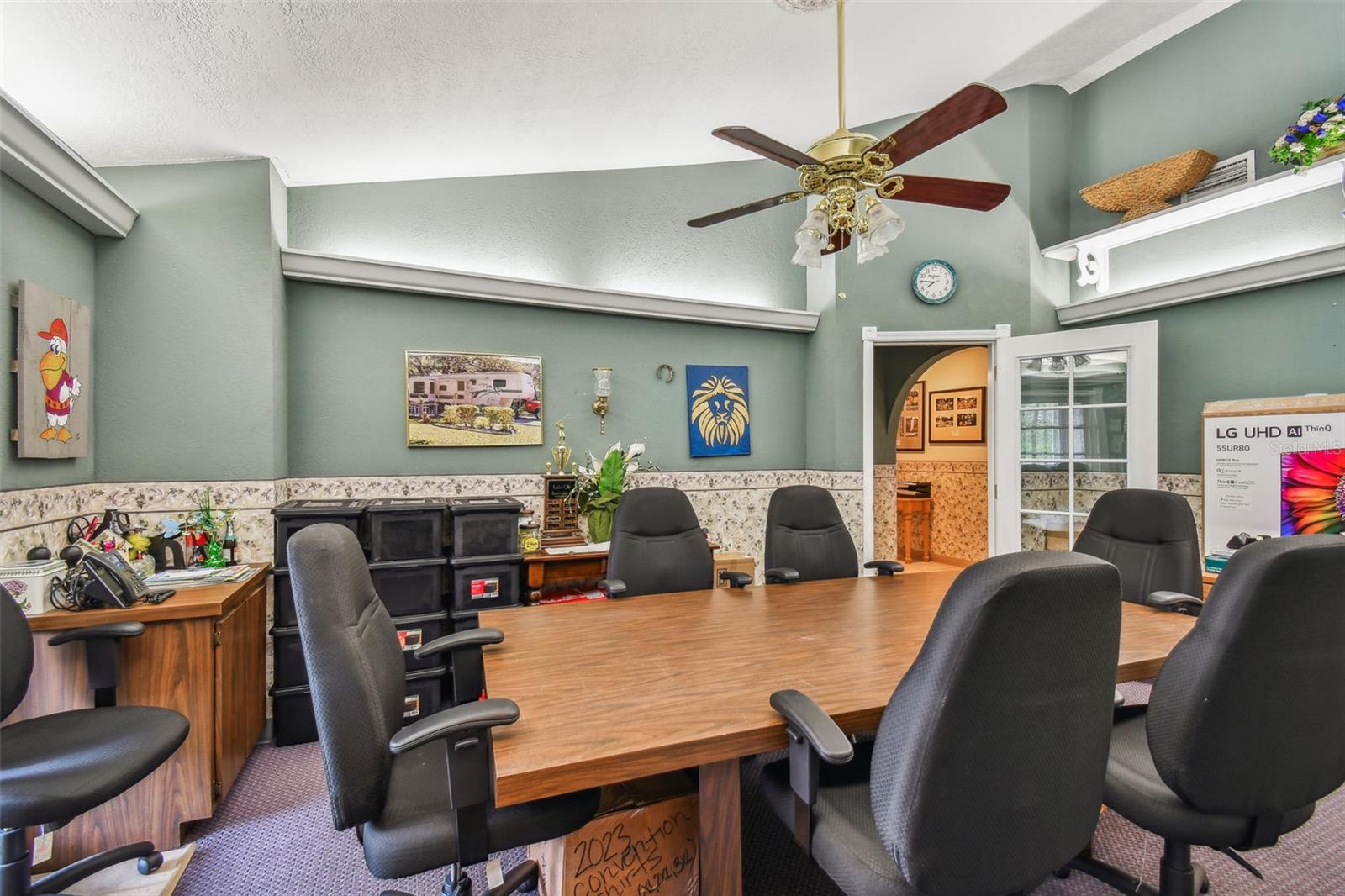 Image 22 of 26 For 10510 Gibsonton Drive