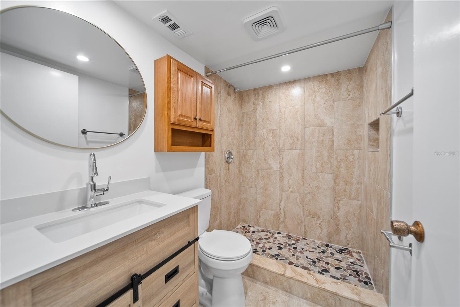 Image 10 of 20 For 4747 Azalea Drive 115