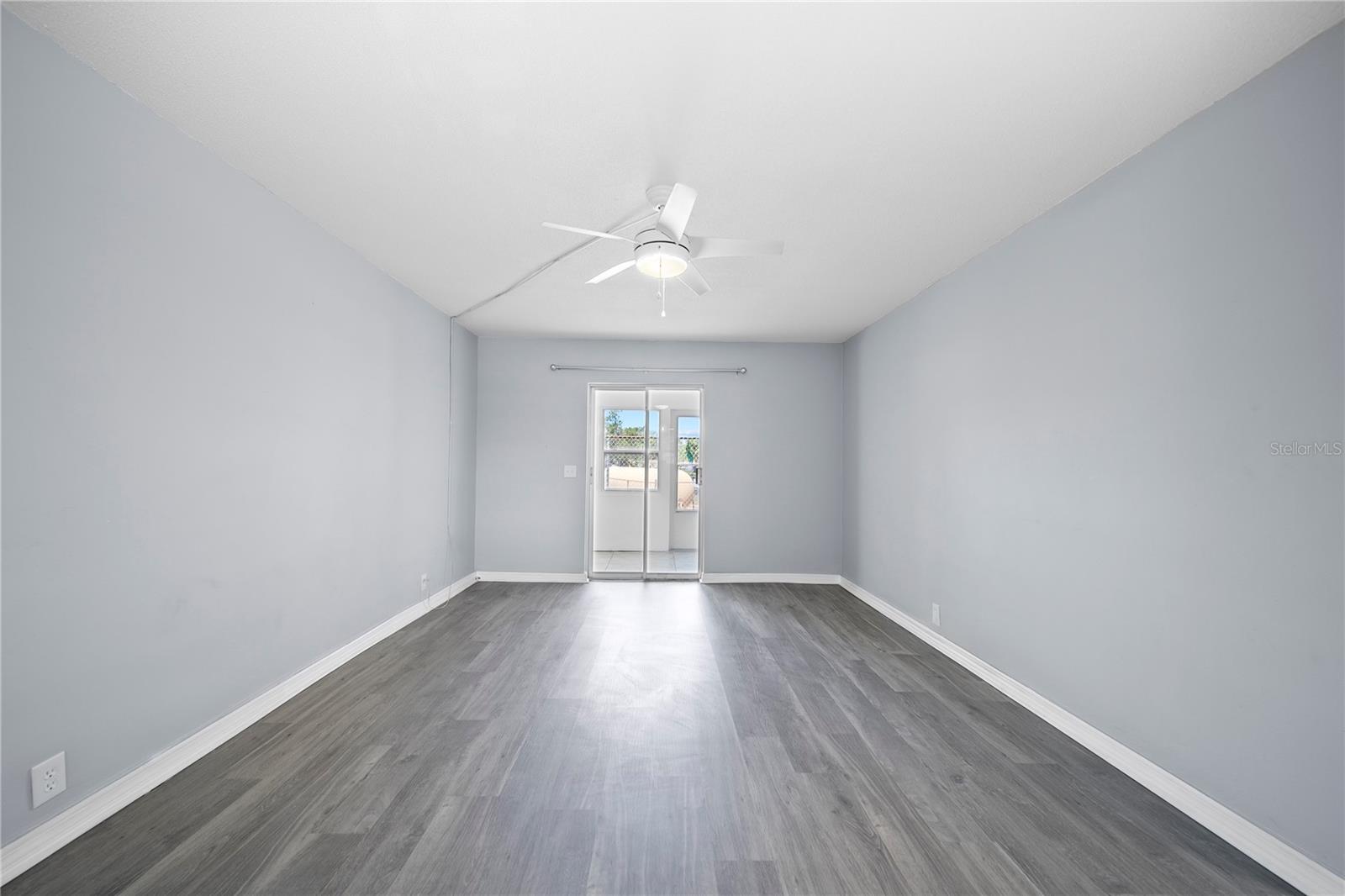 Image 4 of 20 For 4747 Azalea Drive 115