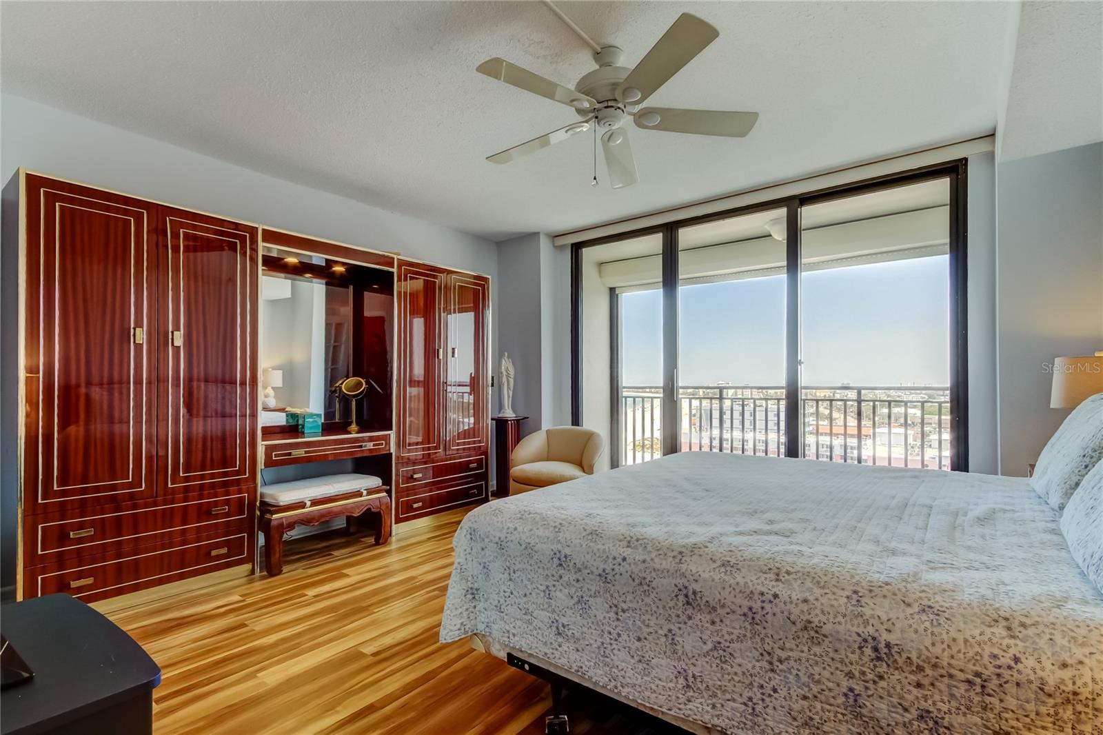 Image 24 of 38 For 3820 Gulf Boulevard 1107