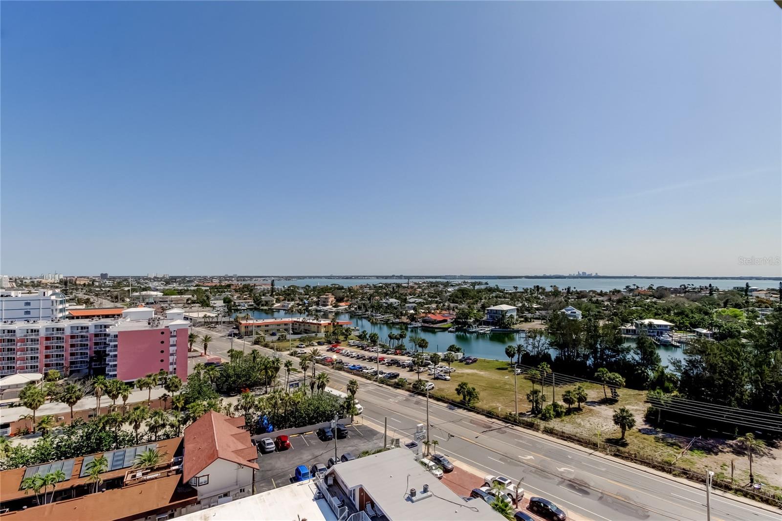 Image 31 of 38 For 3820 Gulf Boulevard 1107