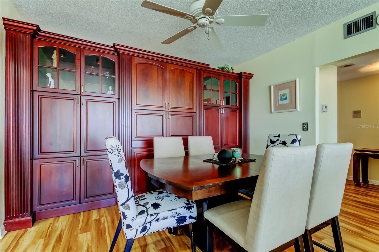 Image 6 of 38 For 3820 Gulf Boulevard 1107