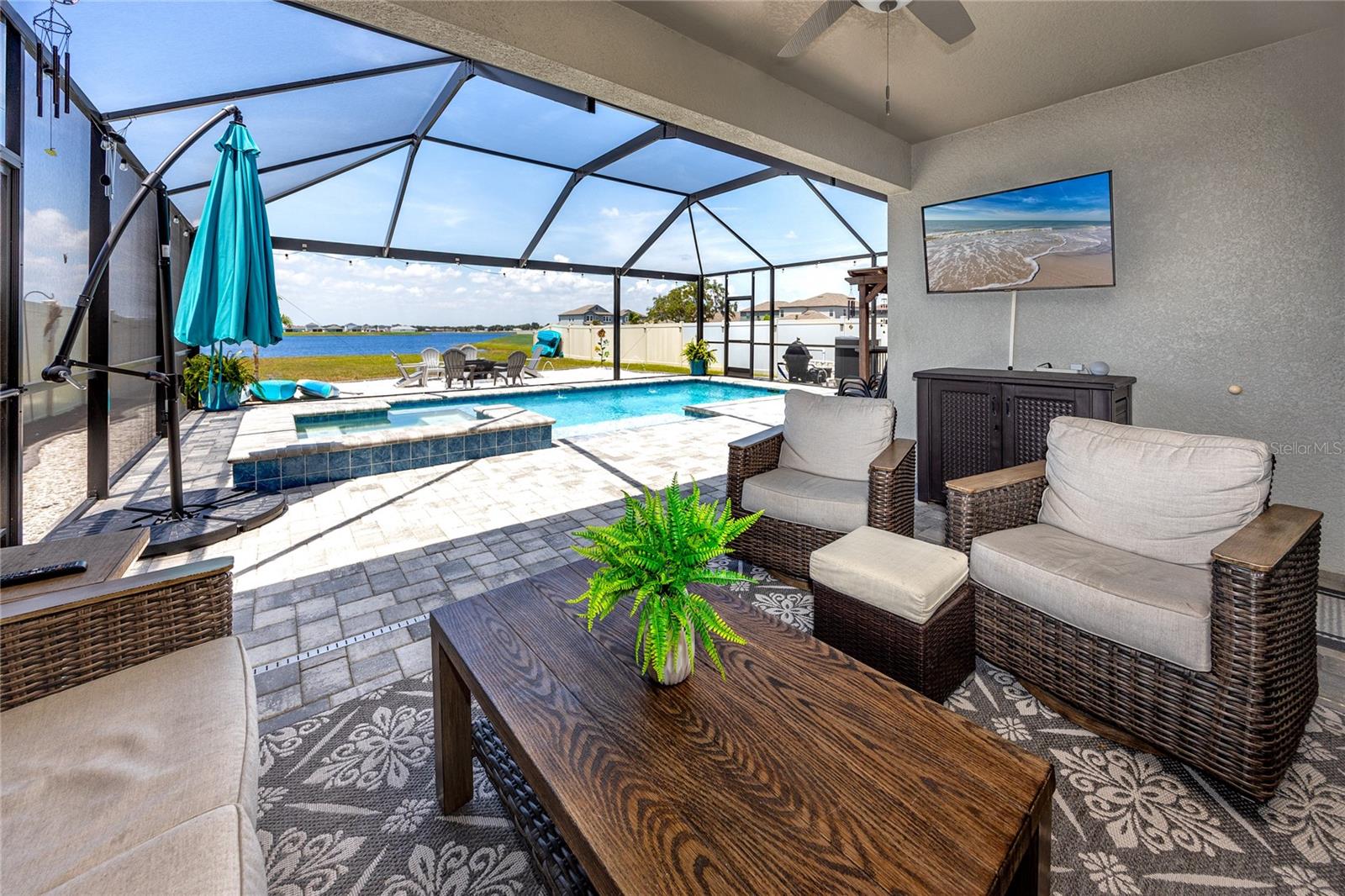Listing photo id 2 for 11320 Chilly Water Court