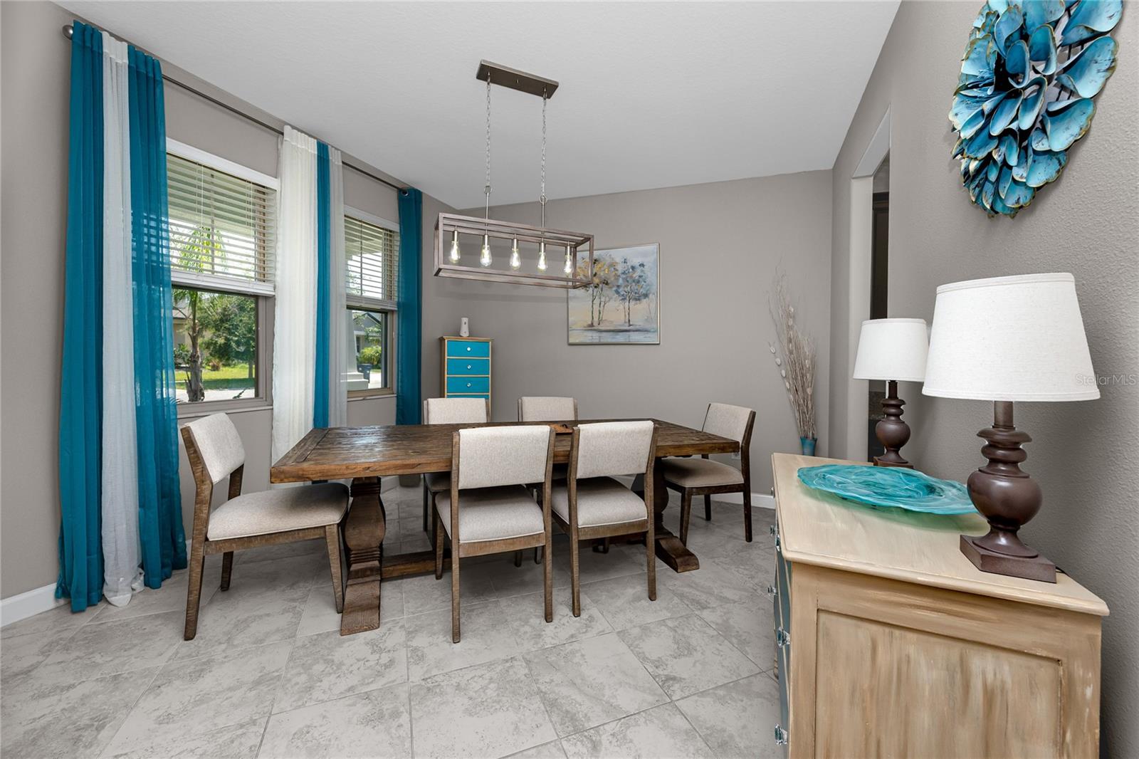 Listing photo id 3 for 11320 Chilly Water Court