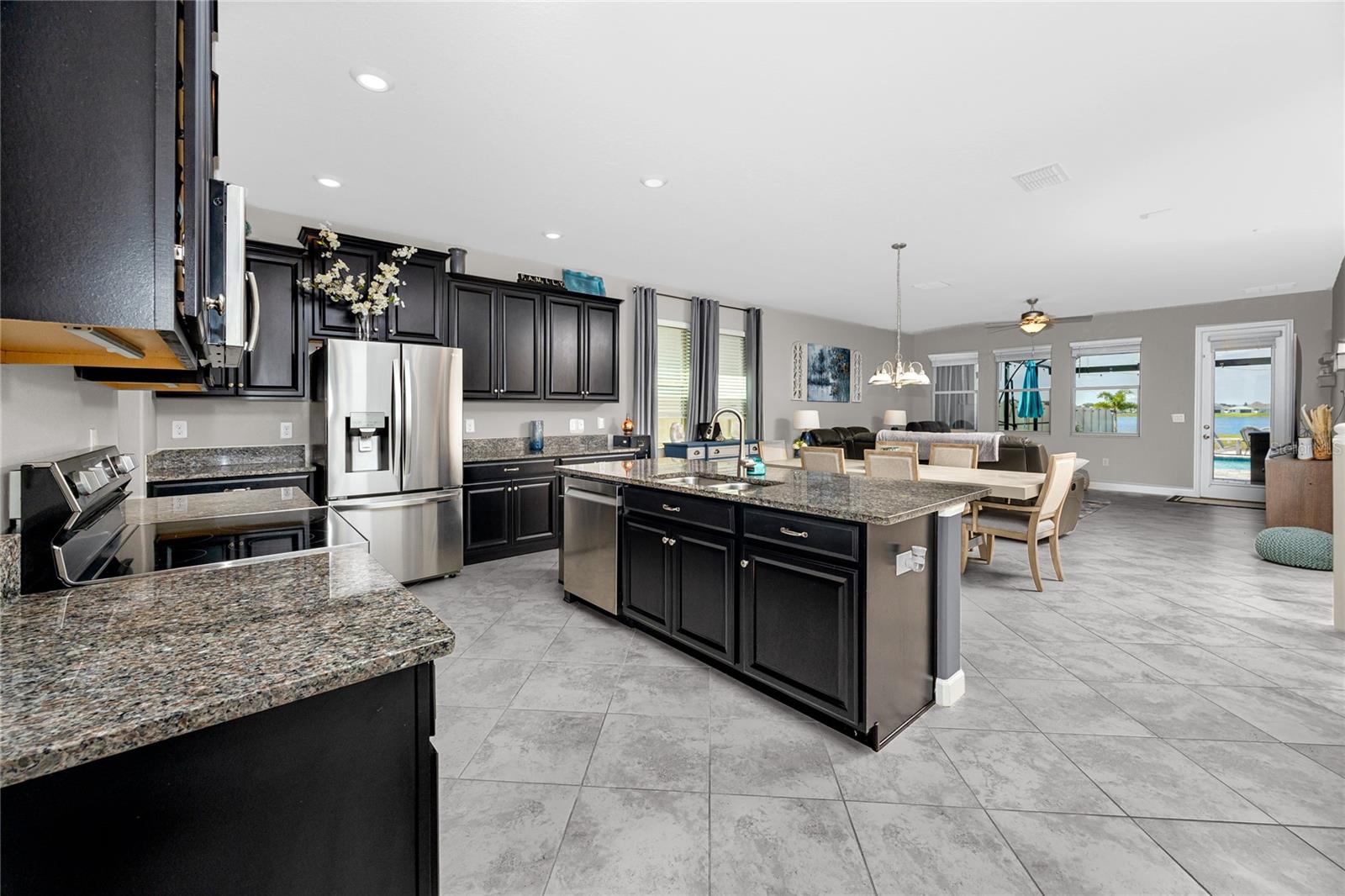 Listing photo id 48 for 11320 Chilly Water Court