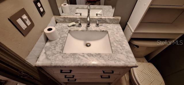 Listing photo id 17 for 1160 Geneva Place