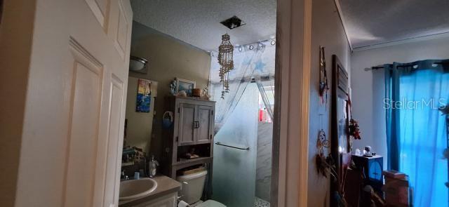Listing photo id 31 for 1160 Geneva Place