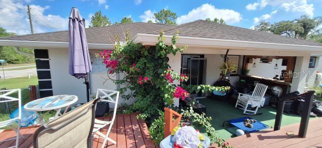 Listing photo id 48 for 1160 Geneva Place