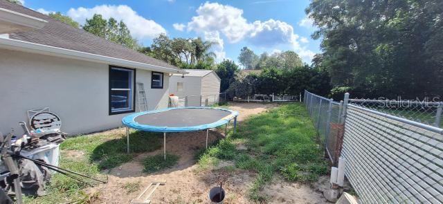 Listing photo id 50 for 1160 Geneva Place