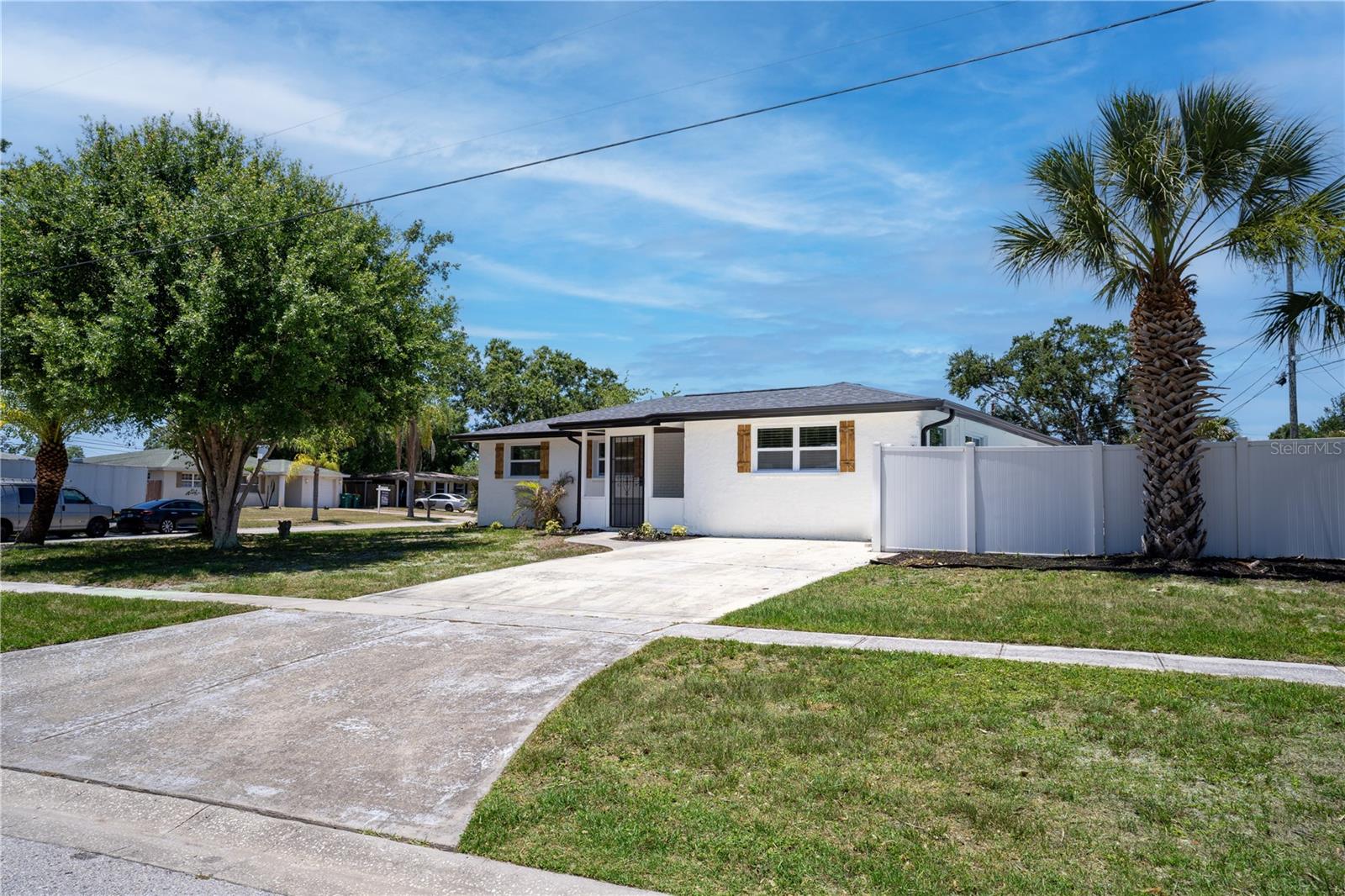 Details for 9097 Southern Comfort Drive, LARGO, FL 33773