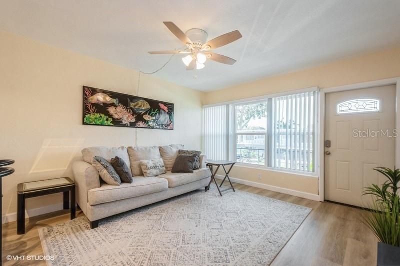 Image 13 of 30 For 4325 58th Way N 1527