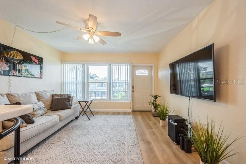 Image 14 of 30 For 4325 58th Way N 1527