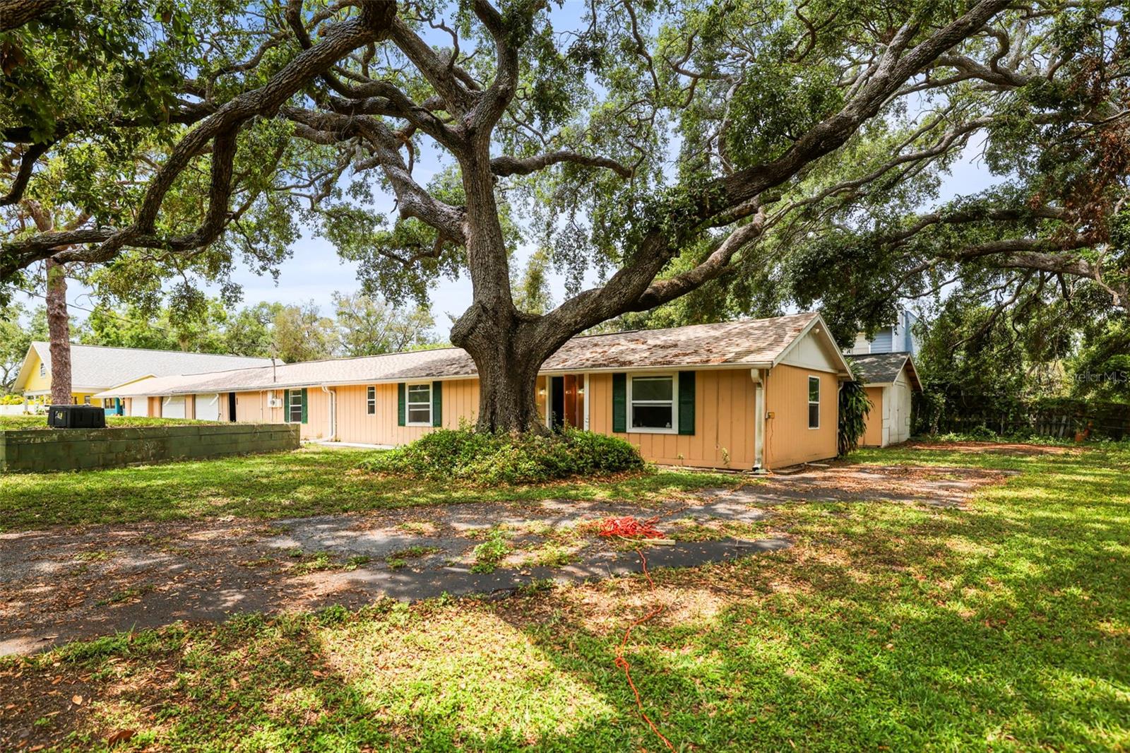 Image 26 of 89 For 2174 62nd Street N