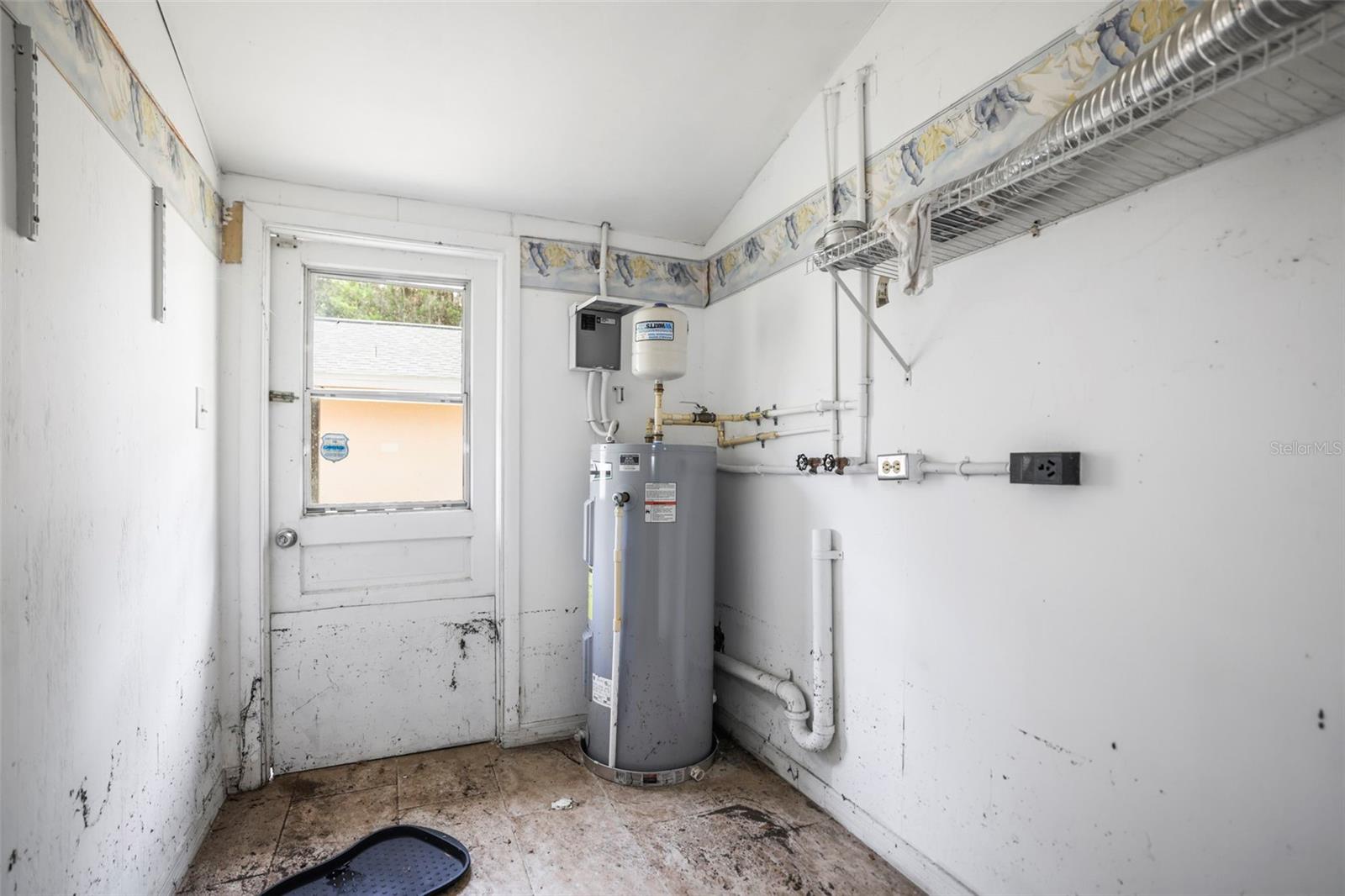 Image 40 of 89 For 2174 62nd Street N