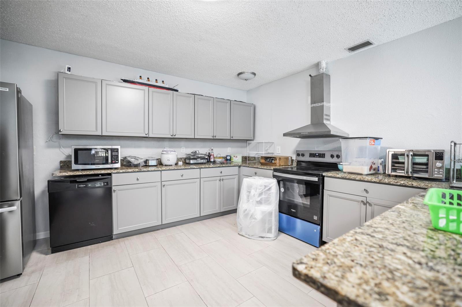 Image 9 of 89 For 2174 62nd Street N