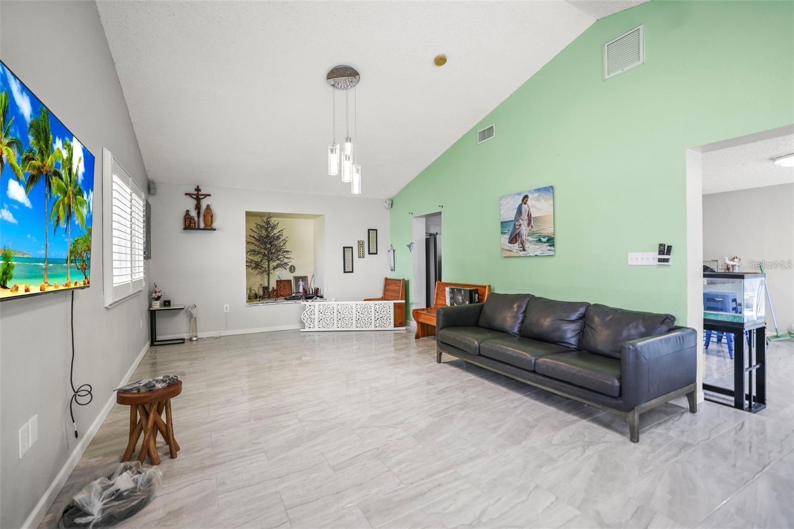 Image 15 of 89 For 2174 62nd Street N