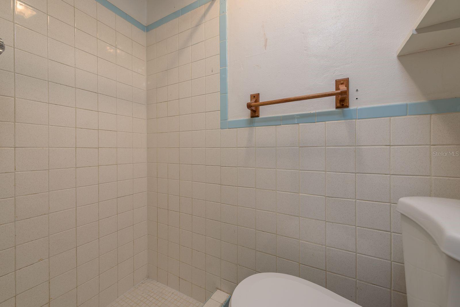 Image 20 of 30 For 4842 Odyssey Avenue
