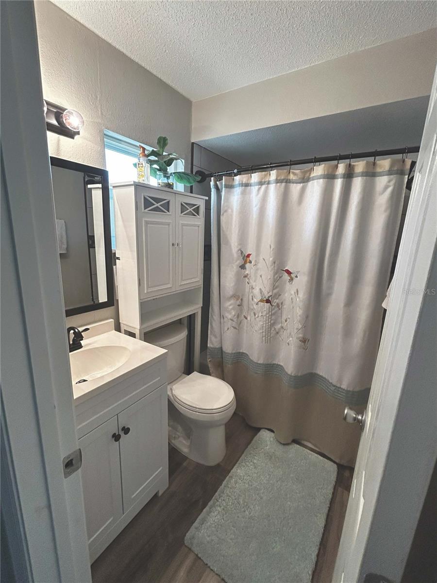 Image 20 of 22 For 730 Barber Circle