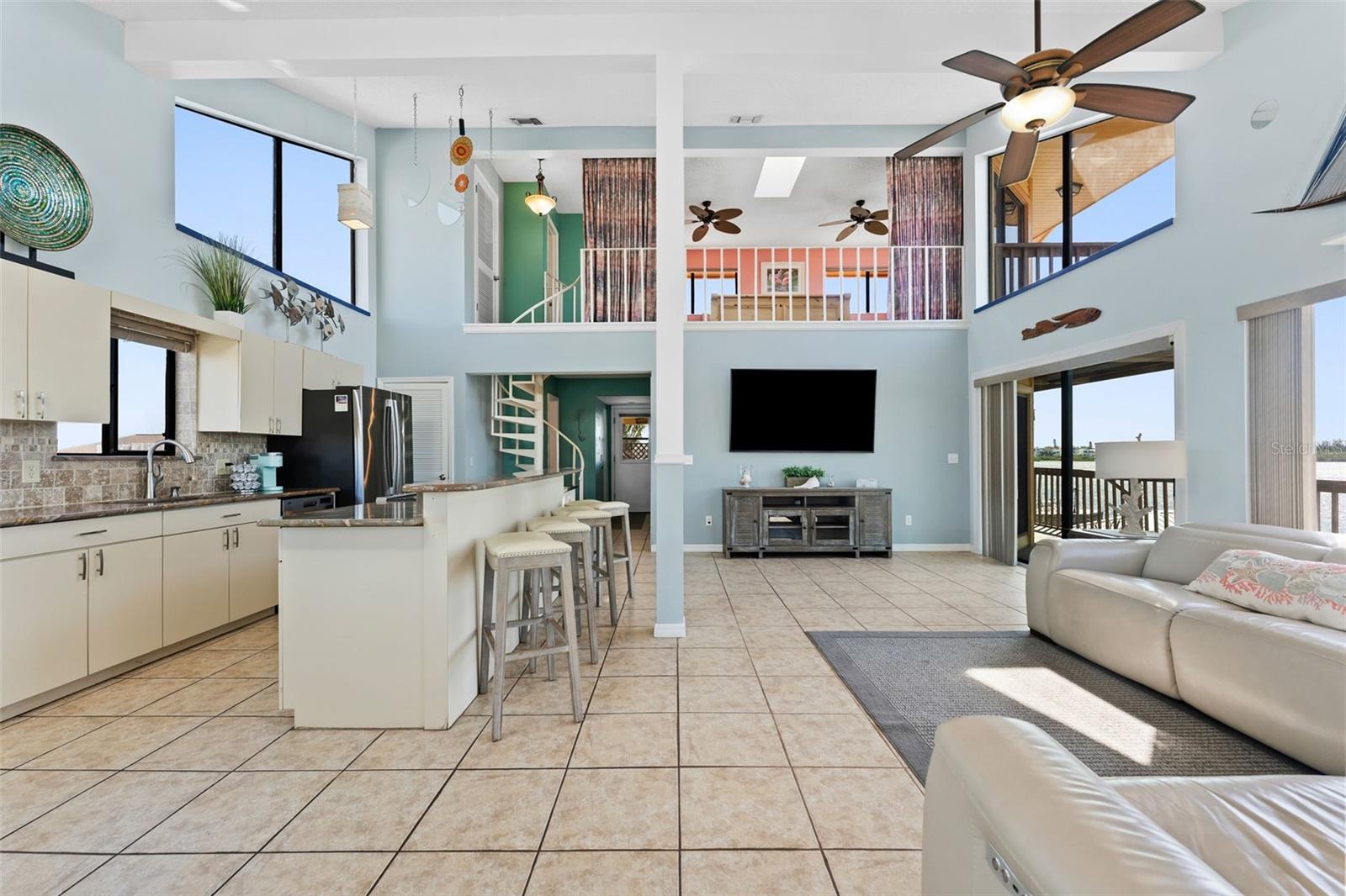 Image 8 of 31 For 13514 Garris Drive