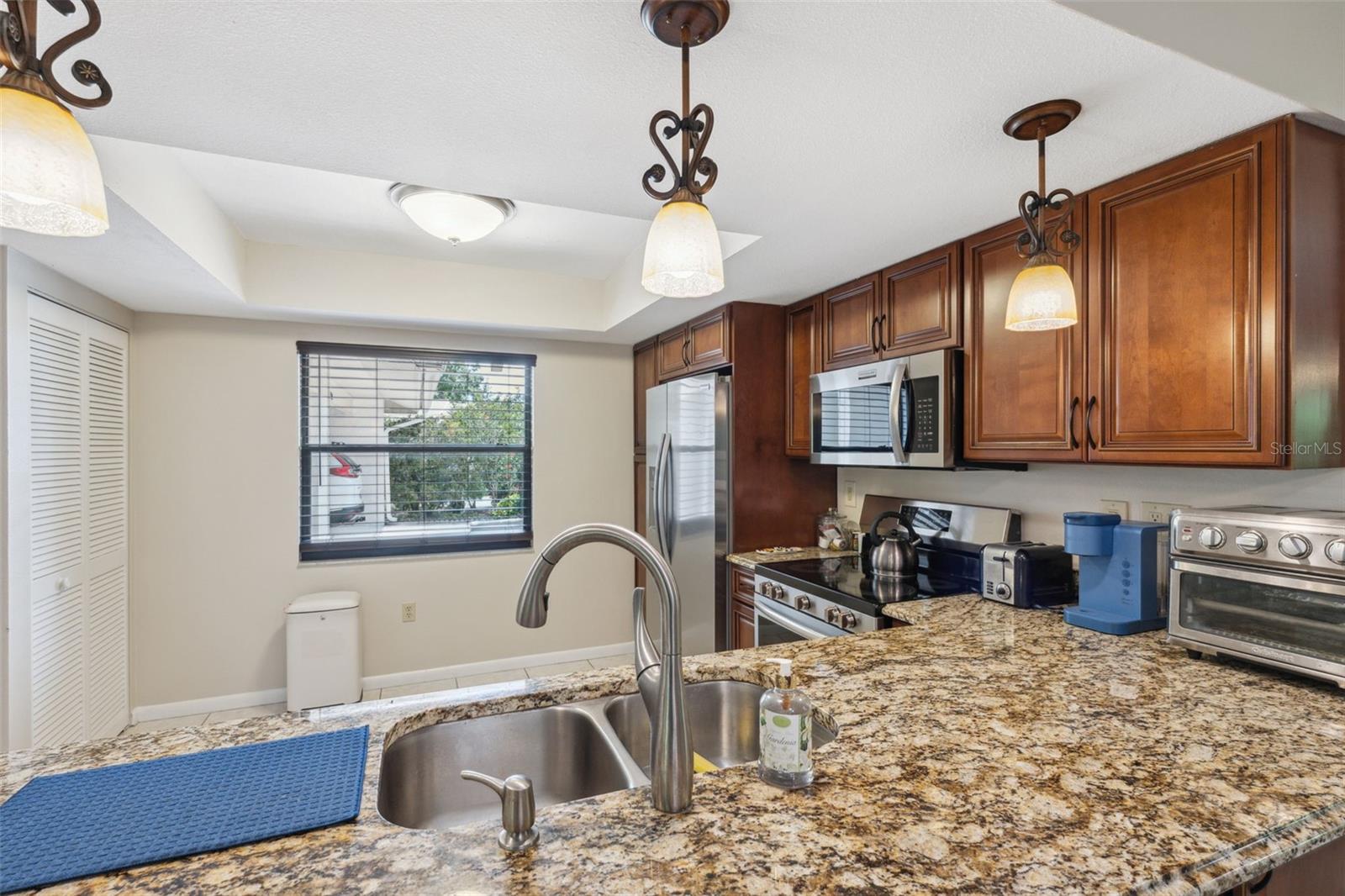 Image 10 of 44 For 9307 Golf View Drive