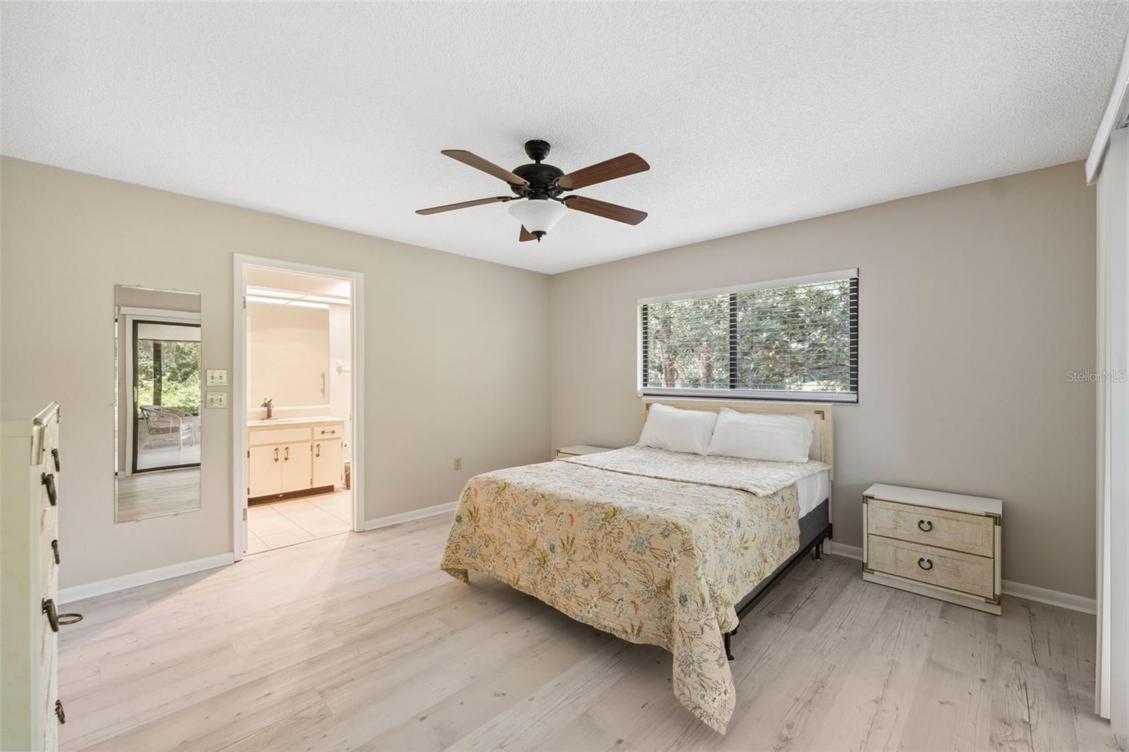 Image 21 of 44 For 9307 Golf View Drive