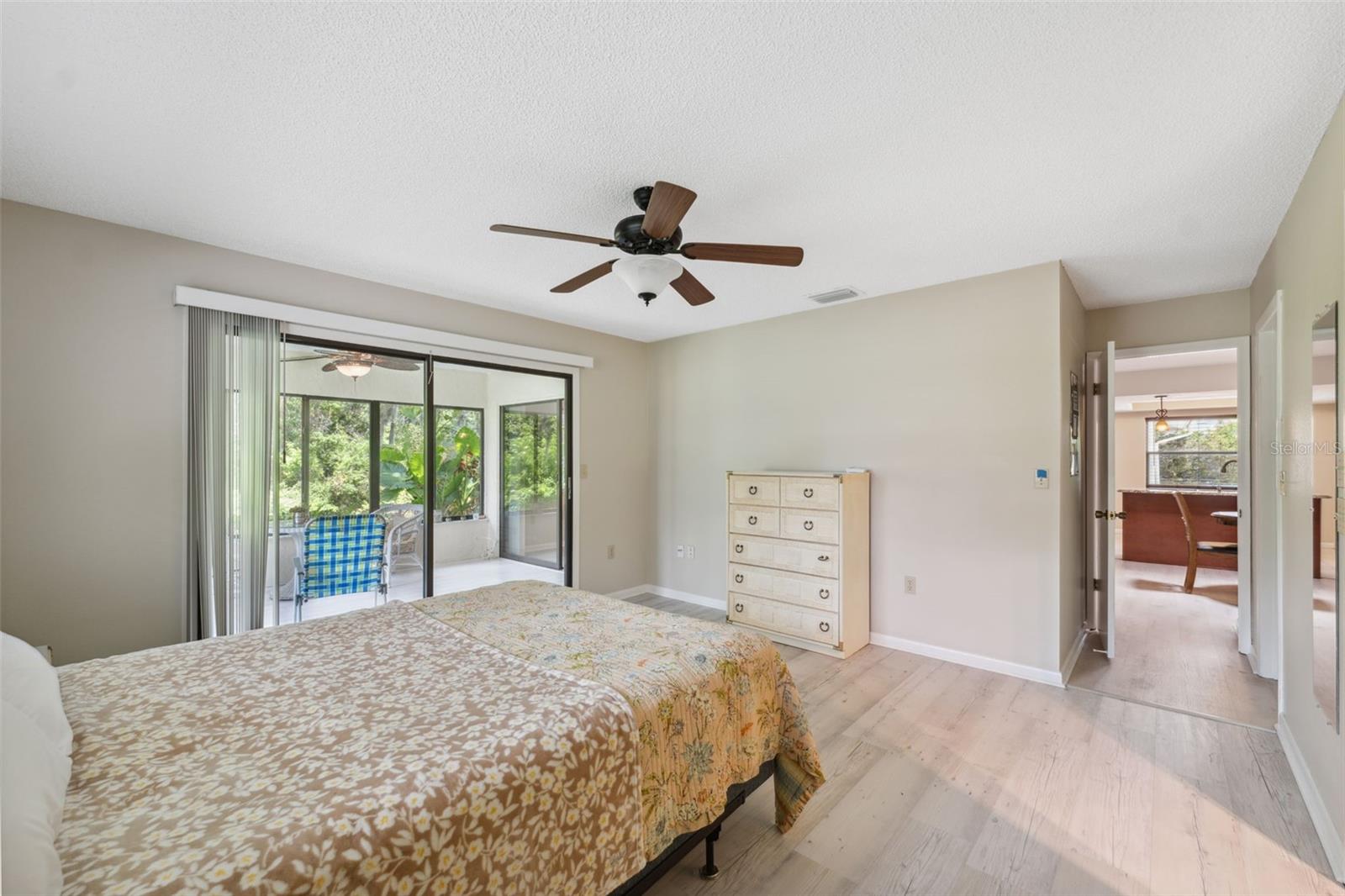 Image 22 of 44 For 9307 Golf View Drive