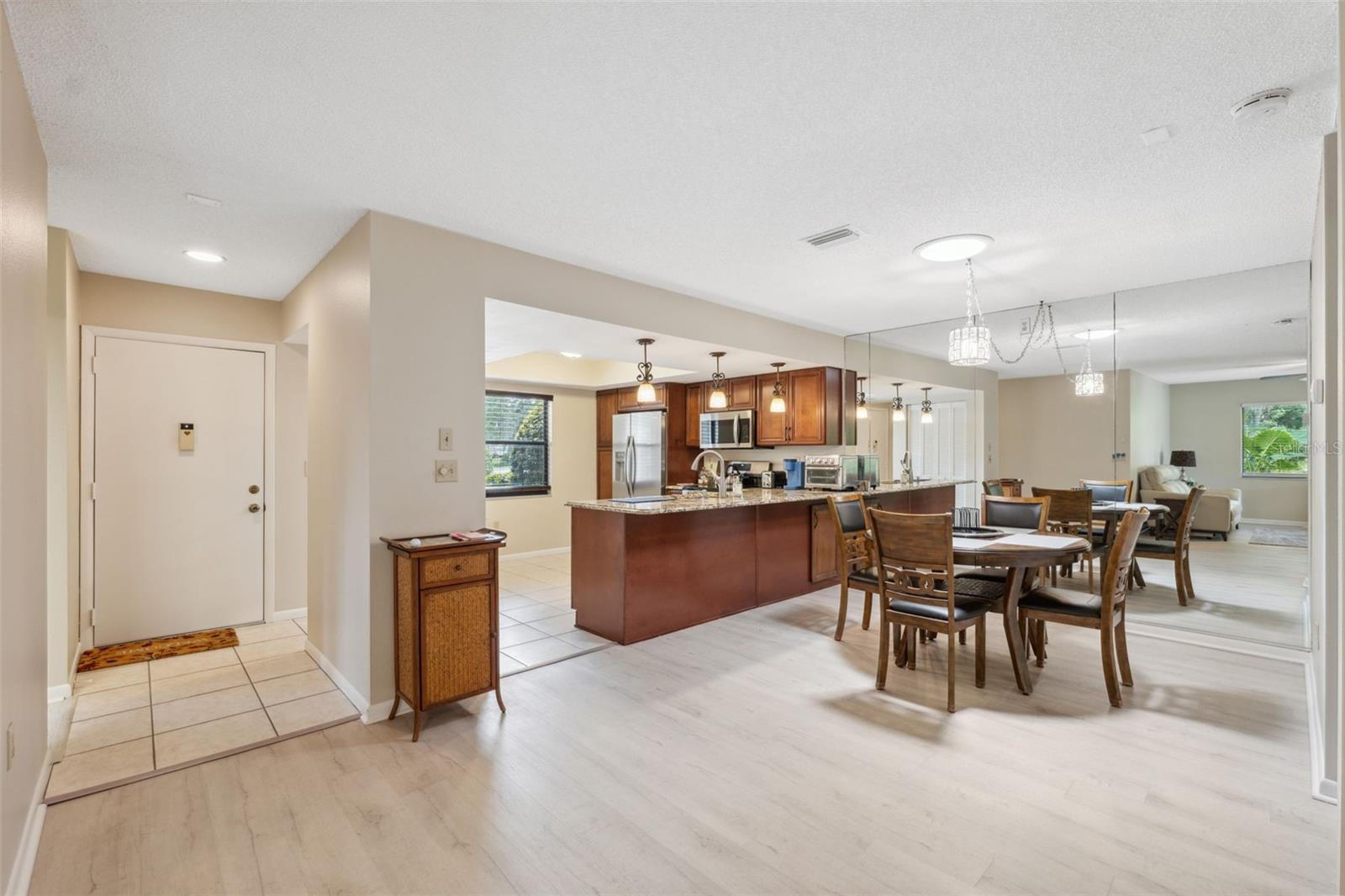 Image 6 of 44 For 9307 Golf View Drive