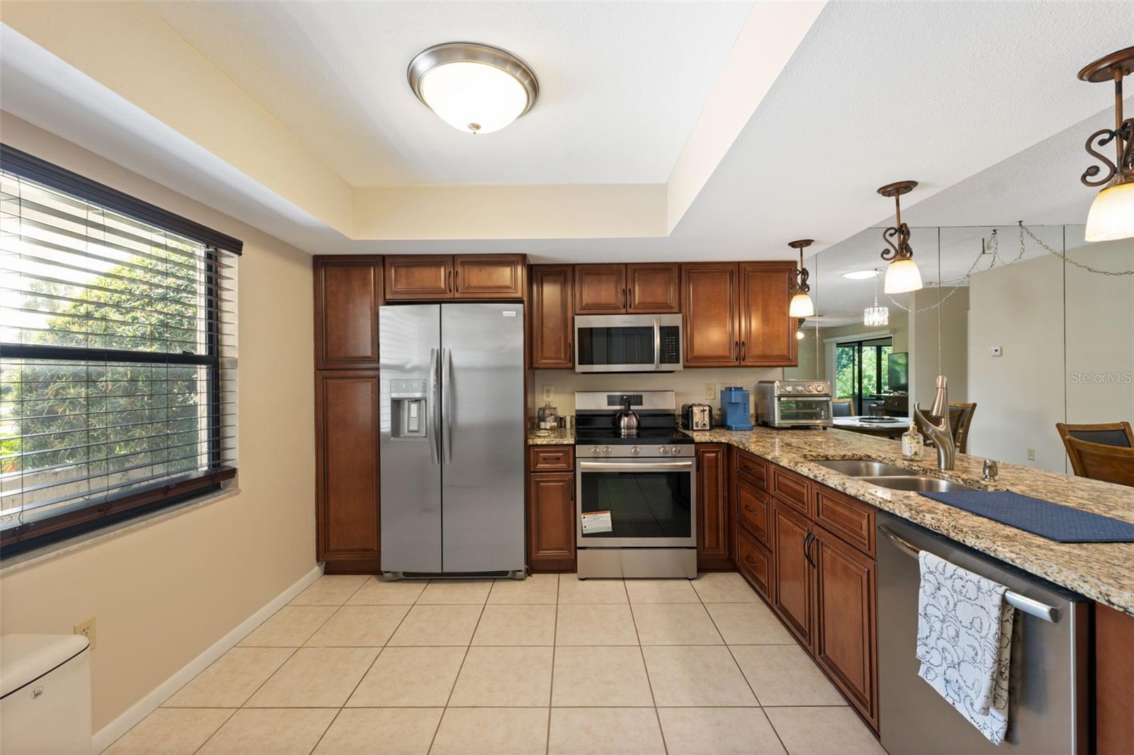 Image 7 of 44 For 9307 Golf View Drive