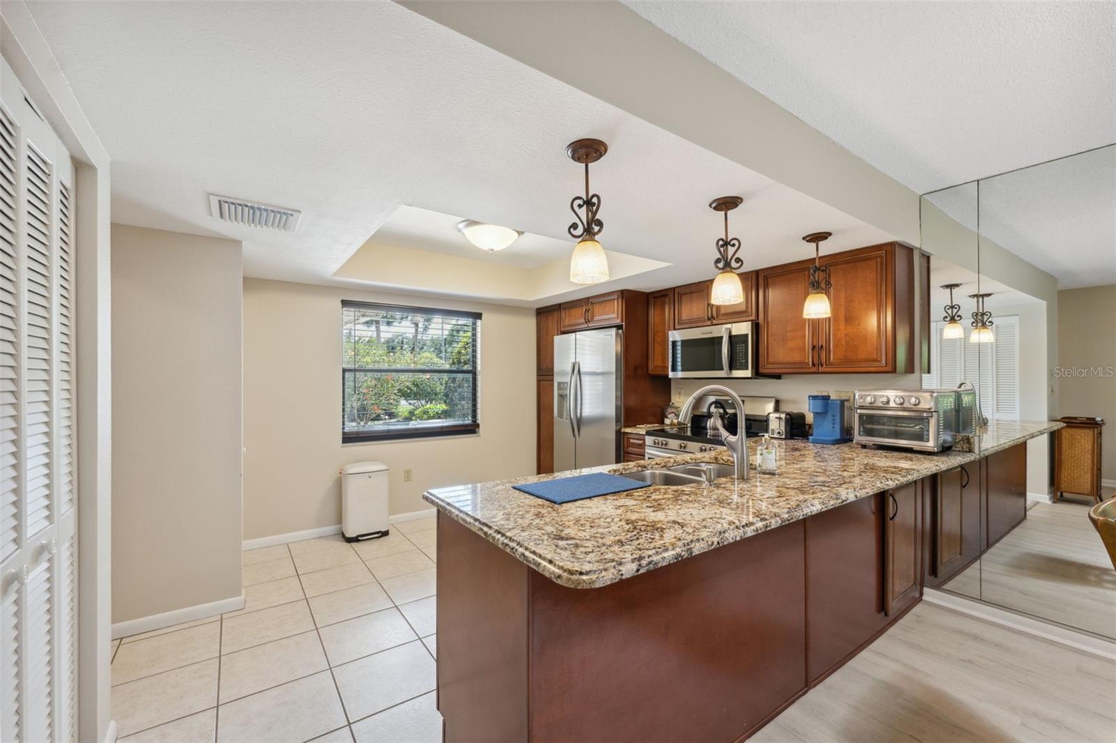 Image 9 of 44 For 9307 Golf View Drive
