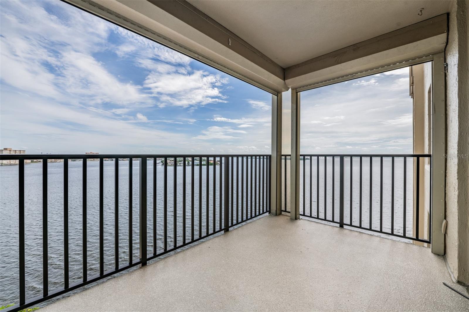 Image 3 of 24 For 6322 Palma Del Mar Boulevard S 1107