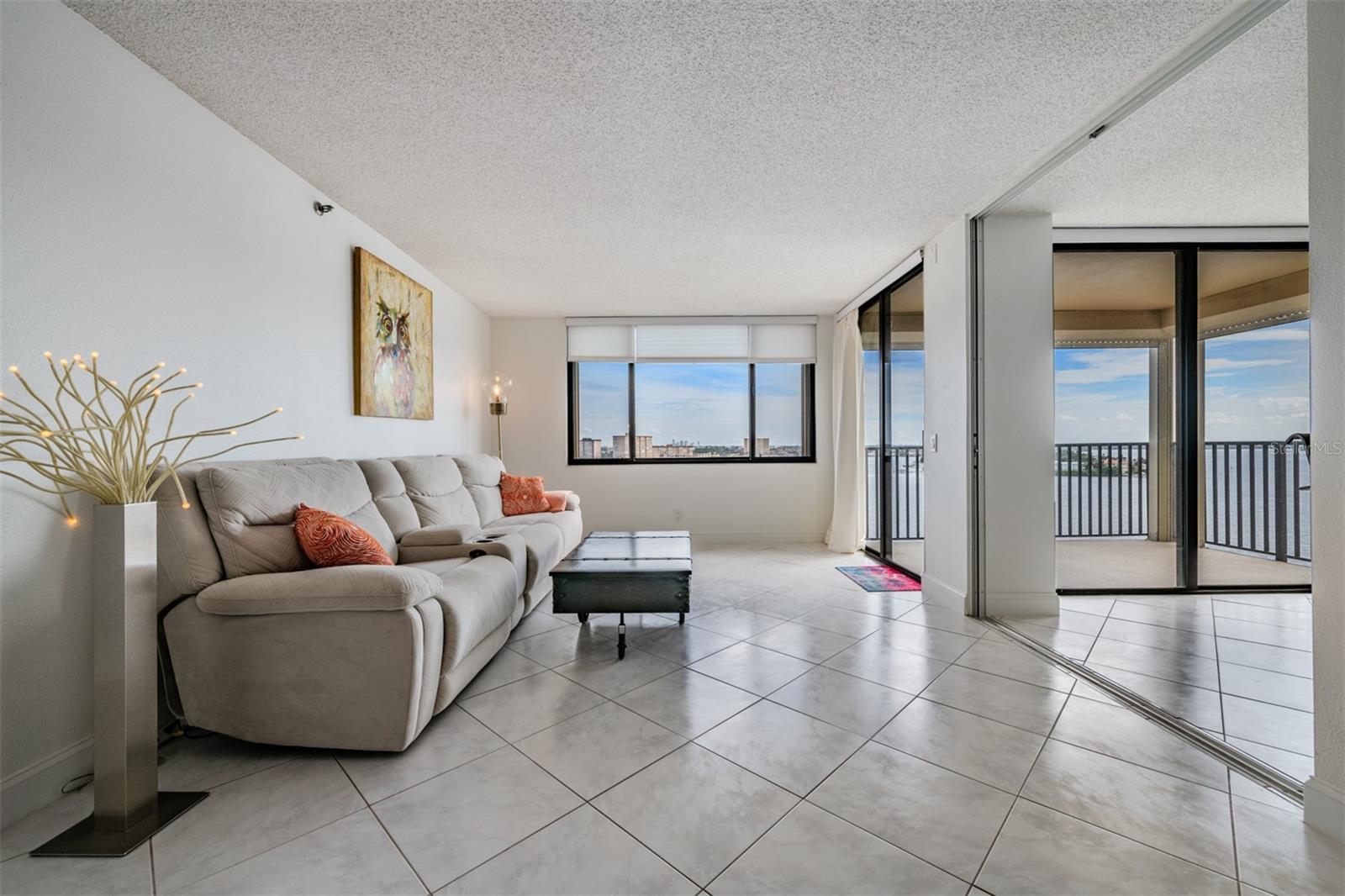 Image 7 of 24 For 6322 Palma Del Mar Boulevard S 1107