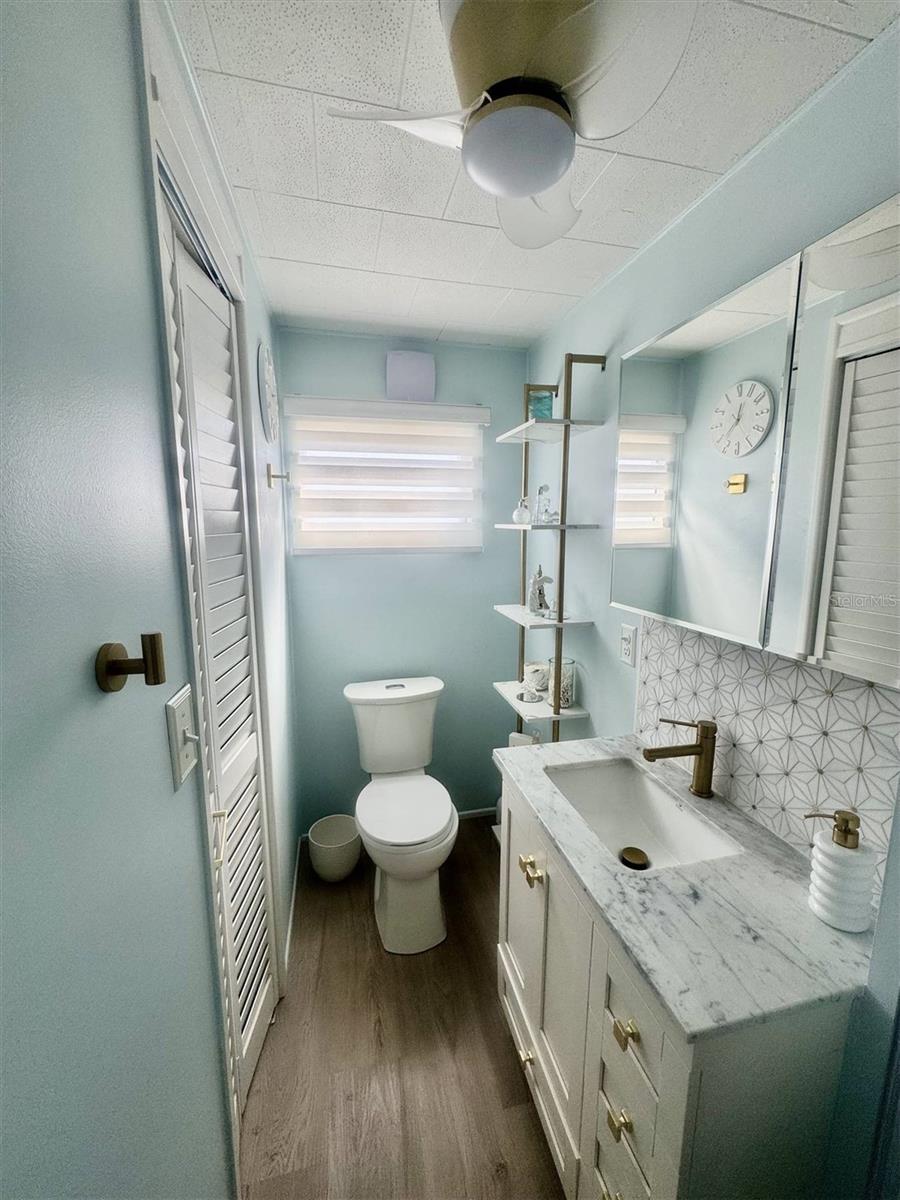 Image 12 of 19 For 1919 Buccaneer Drive 32