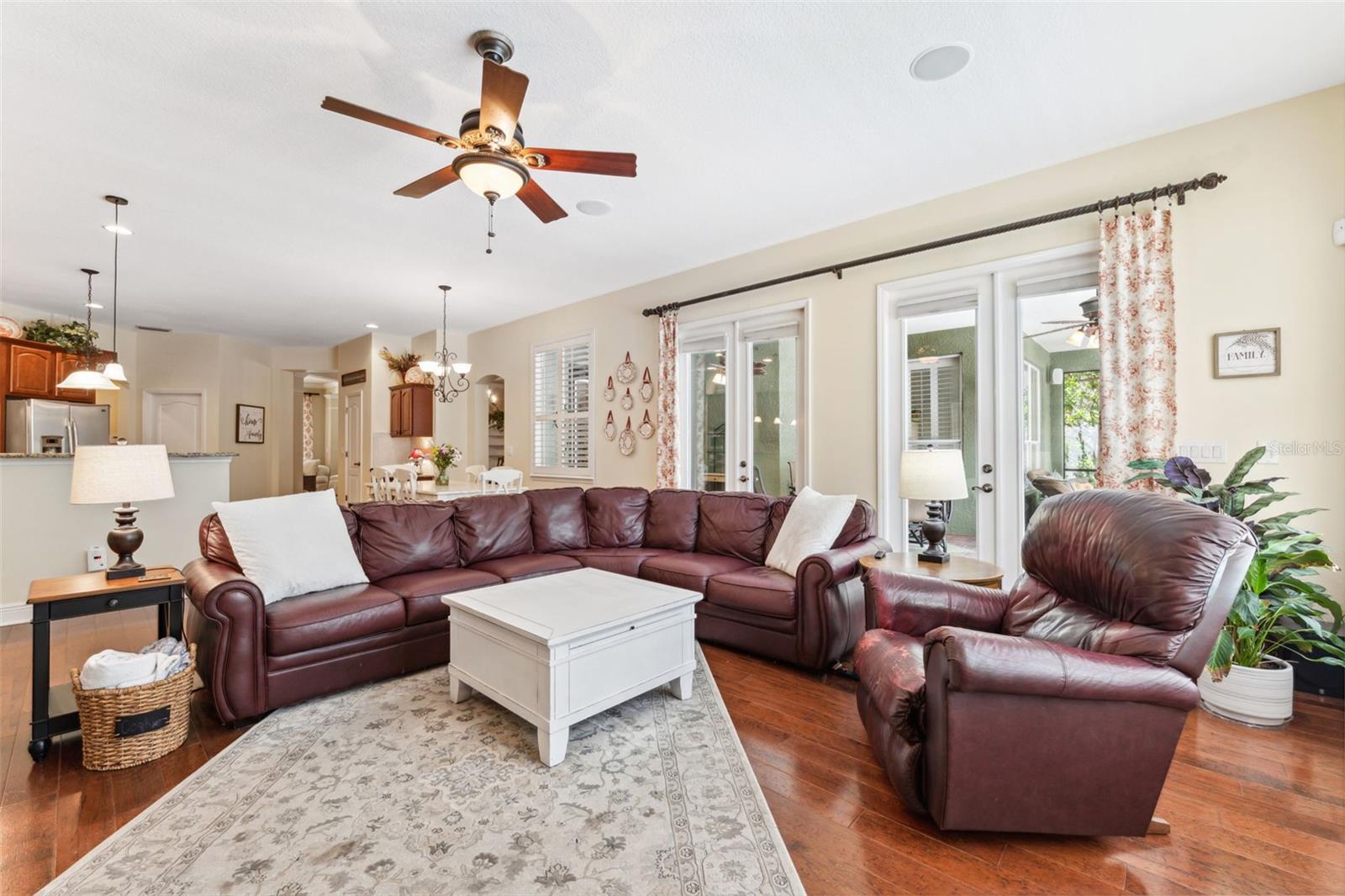 Image 24 of 59 For 16039 Ternglade Drive
